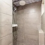 Luxury Prestige Palace Pensión 4*