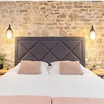 Luxury Prestige Palace